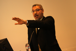 Miguel Centeno, Director Regional, AETNA